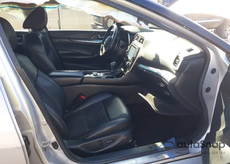 2017 Nissan Maxima 3.5 Sr z USA, uszkodzony, nr VIN 1N4AA6AP4HC385885